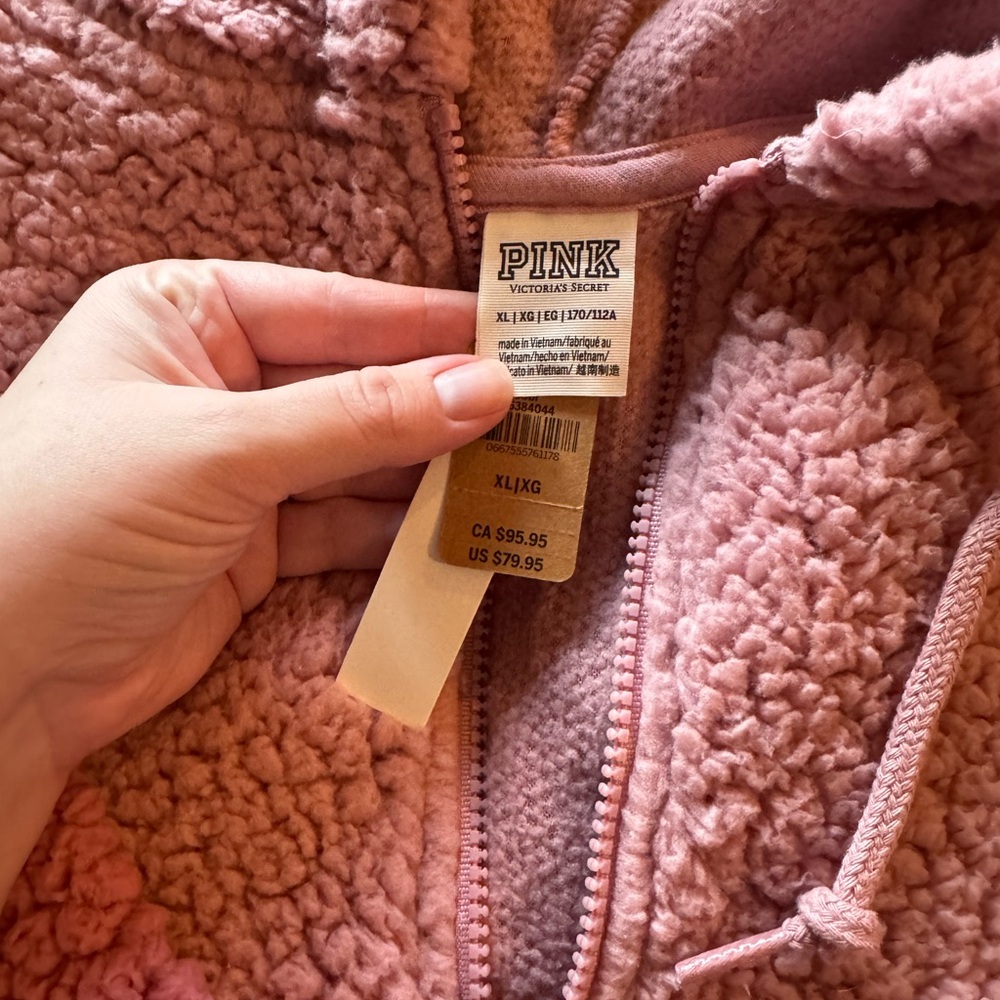 PINK Victoria's Secret Plush Pink Sherpa pullover